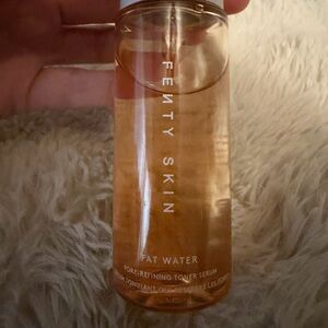 Fenty skin Fat Water Pore-Refining Toner Serum